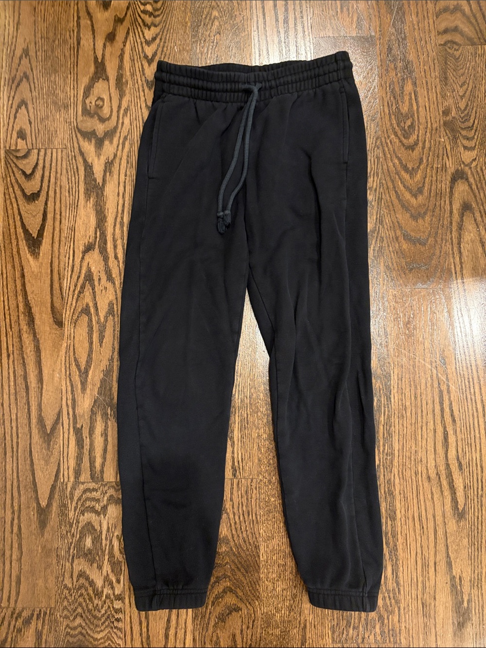 Aritzia TNA Cozy Fleece Boyfriend Sweatpants Joggers